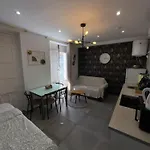 Luxury Near The And Downtown Centrum 8