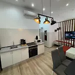 Luxury Near The And Downtown Centrum 8 Apartmán *