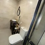 Apartmán Luxury Near The And Downtown Centrum 8 *