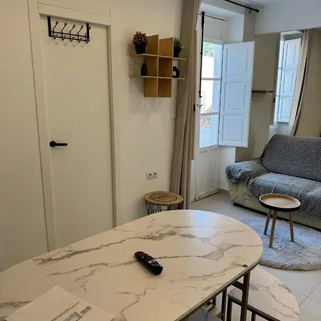Luxury Near The And Downtown Centrum 8 * Alicante