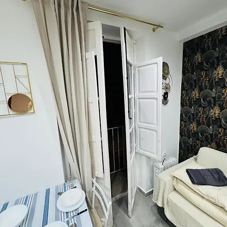 Apartamento Luxury Near The And Downtown Centrum 8 *